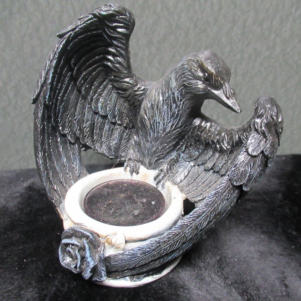 Alchemy Gothic Raven Tealight Candleholder - Picture 6 of 13